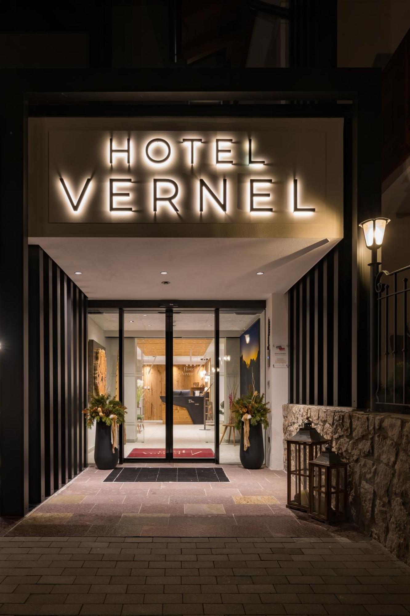 Hotel Vernel Santa Cristina Val Gardena Zewnętrze zdjęcie