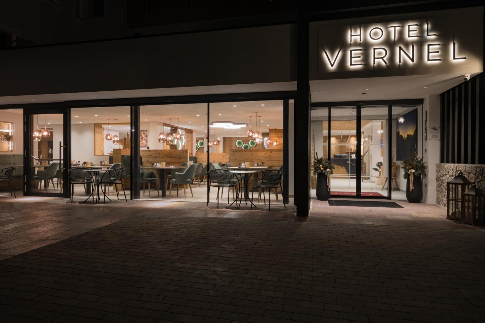 Hotel Vernel Santa Cristina Val Gardena Zewnętrze zdjęcie